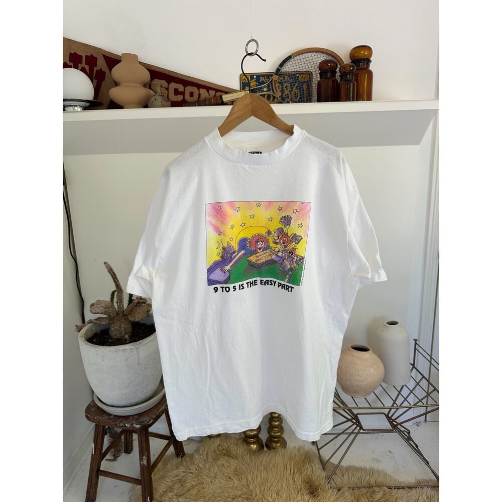 Vintage 90s Working Mom Graphic The Magic School Bus T-Shirt XL